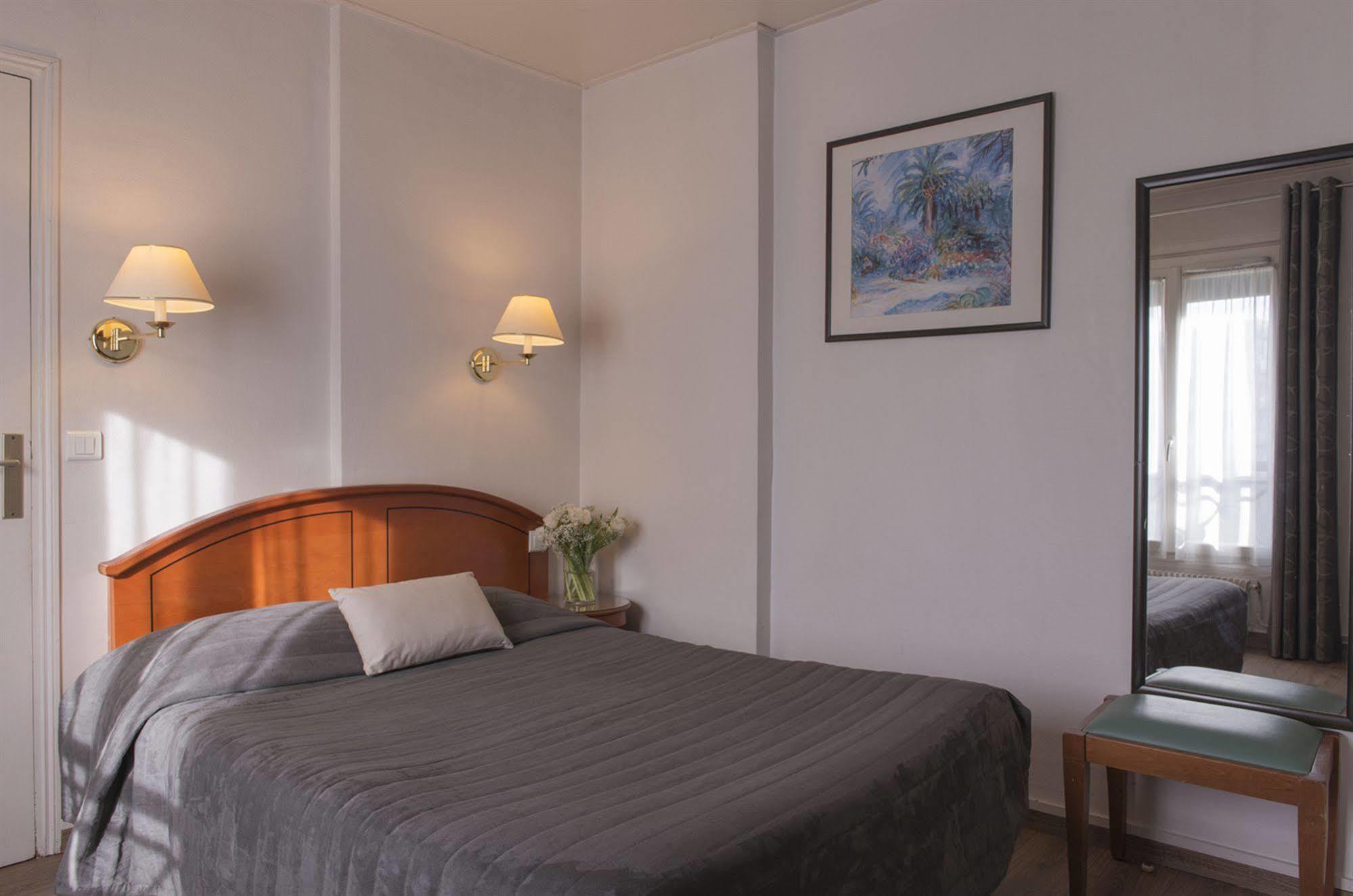 Hotel De Geneve Paris Dış mekan fotoğraf